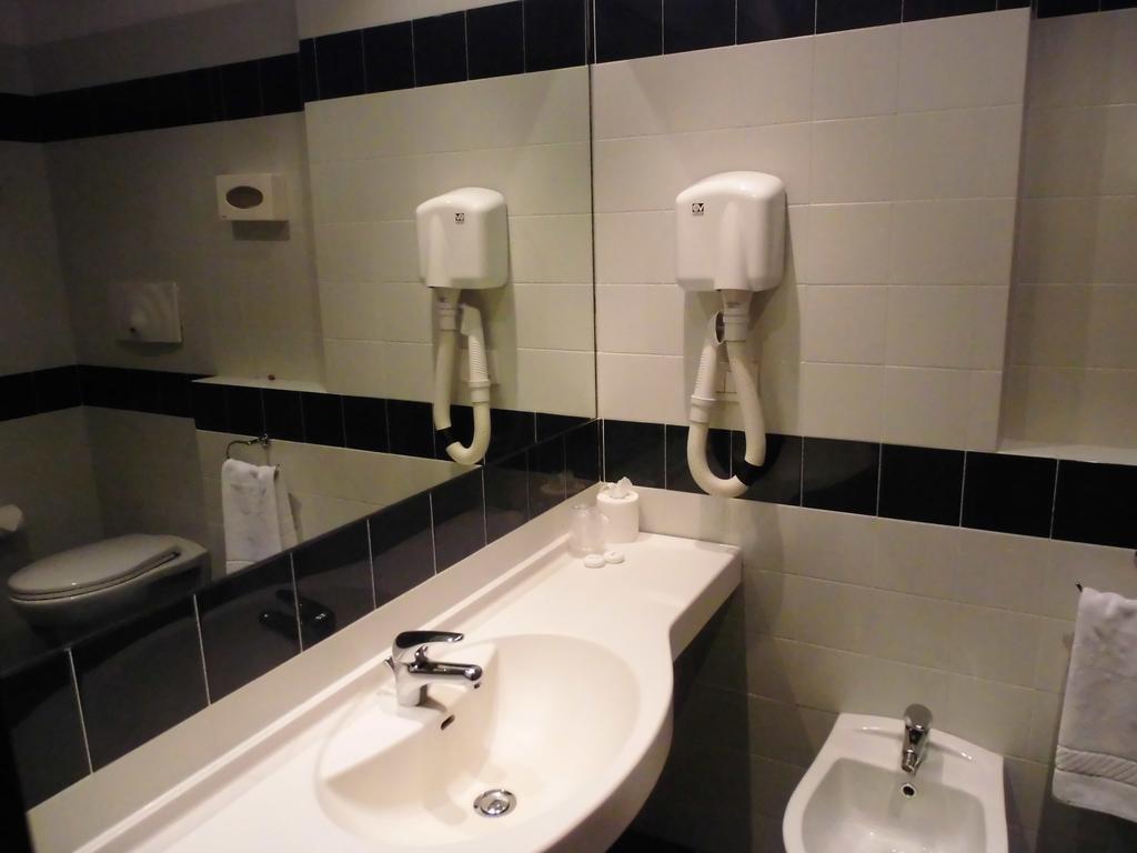 Hotel Residence Valverde Грессоней-ла-Трините Экстерьер фото