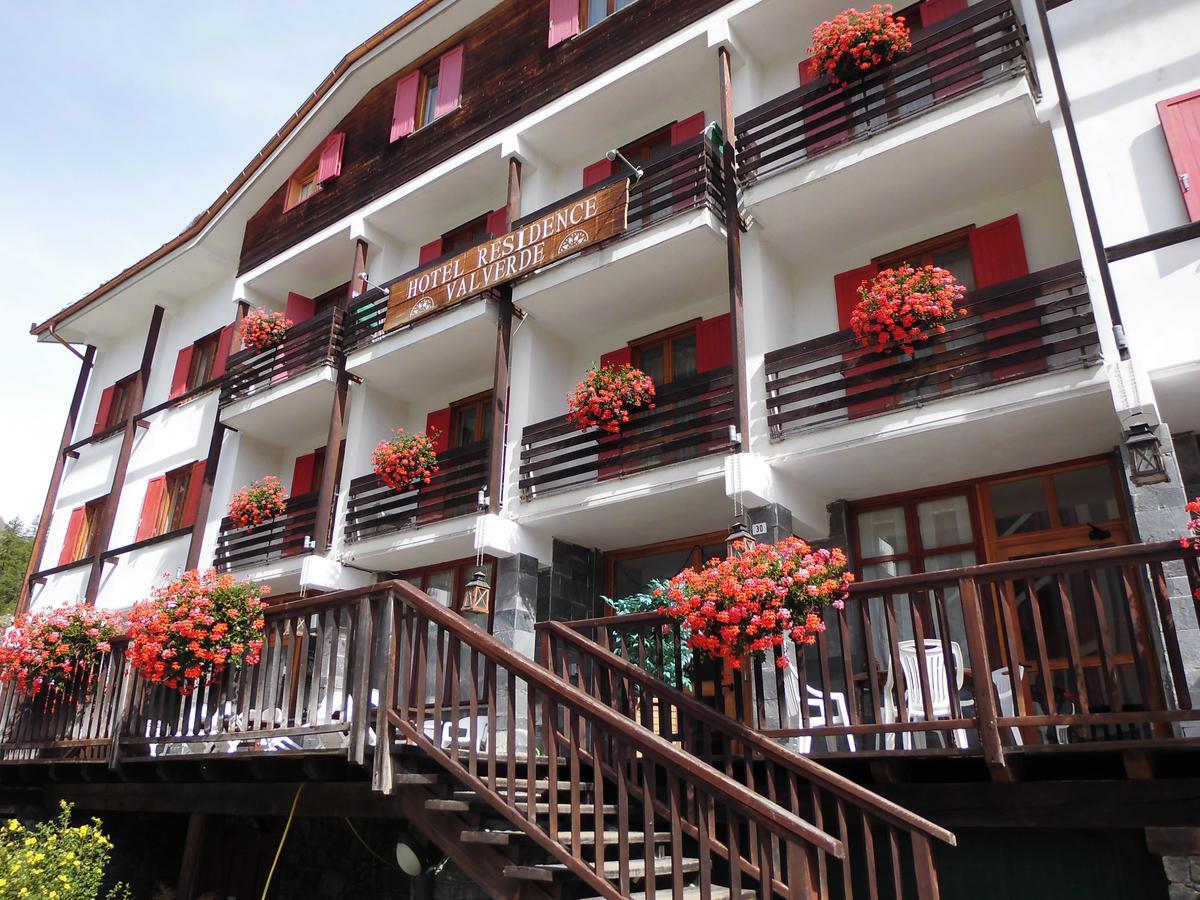 Hotel Residence Valverde Грессоней-ла-Трините Экстерьер фото